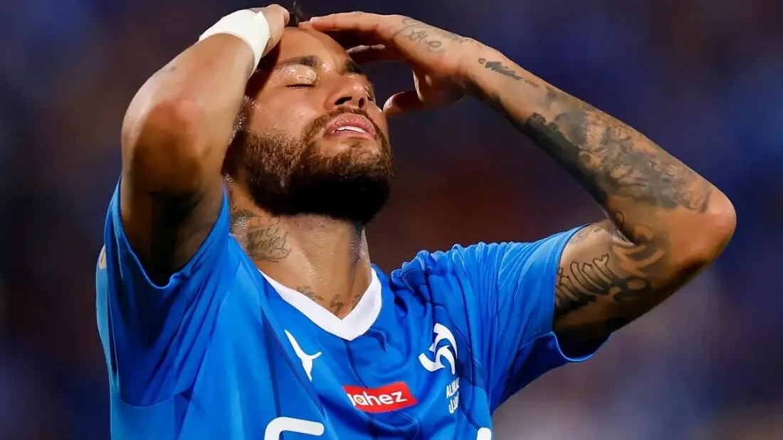 Neymar cũng đã nghỉ 7 trận do vấn đề gân kheo